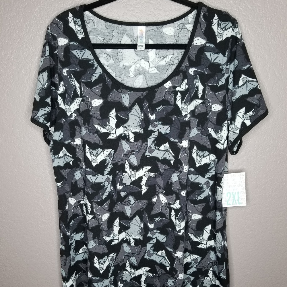 2XL LuLaRoe Halloween Classic T